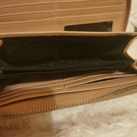 Steve madden pastel pink wallet - Picture 5 of 12